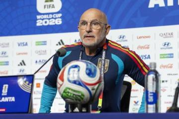 De la Fuente: "Hemos sabido jugar y ganar un partido muy duro, con muchas provocaciones"