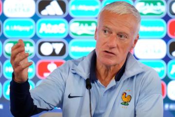Deschamps: "El equipo favorito absoluto es España, no tengo duda"