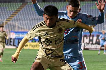 (FOTOS) Deportivo Garcilaso igualó 0-0 ante Cusco FC por la Copa de la Liga