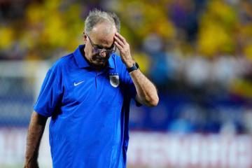 Bielsa: “La relación con los jugadores no fue lo que impidió que obtuviéramos los resultados que merecíamos”