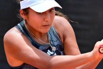 Romina Ccuno avanzó en el W15 de Asunción