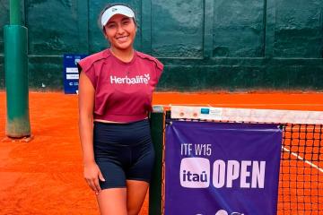 Romina Ccuno cayó en singles pero avanzó en dobles en Asunción