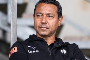 Sigue en racha: Pakistán volvió a ganar bajo la dirección técnica de Ñol Solano