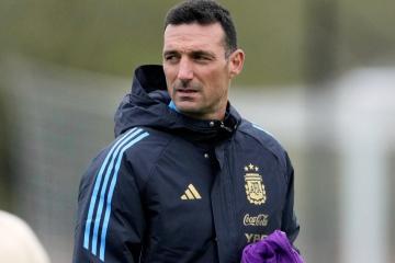Scaloni: "No estamos al 100% con muchos jugadores"