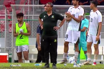 Pakistán consiguió su primera victoria con Solano de técnico