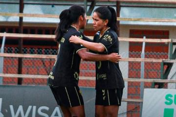 Yanapuma goleó 6-0 a Carlos Mannucci por la Liga Femenina