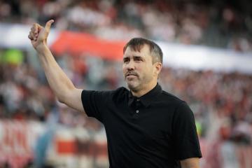 AFA habilitó a Eduardo Coudet y podrá dirigir a River Plate ante Gimnasia