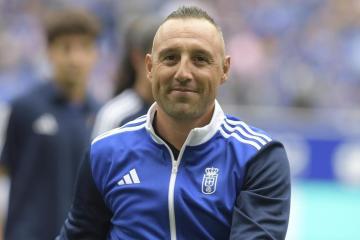 Santi Cazorla anunció su retiro oficial del fútbol