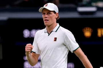 Jannik Sinner no tuvo problemas para avanzar de ronda en Wimbledon