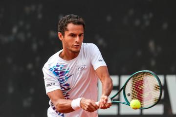 Varillas avanzó a 'semis' del Challenger de Bogotá