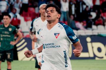 Con Pretell de titular, LDU goleó a Orense por la Serie A de Ecuador
