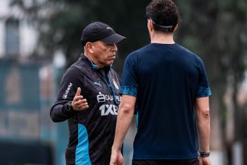 Mosquera: "Ha corrido que quiero botar a Ávila, sería incapaz"