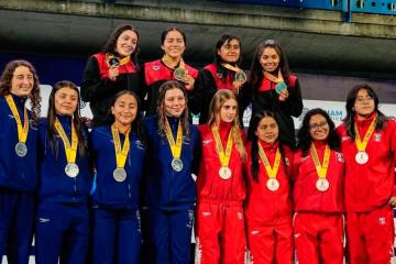 Delegación peruana conquista 18 medallas en el Panamericano de Natación
