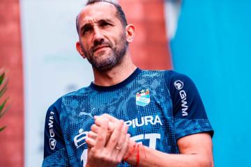 Cristal afina detalles para su debut en el Clausura