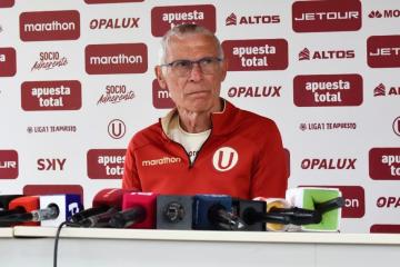 Cúper: "El objetivo es ganar el Clausura, pero hay que mantener el equilibrio"