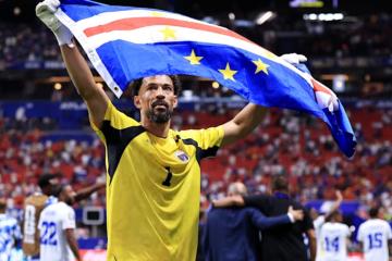 Vozinha: "Orgullosos porque jugamos de igual a igual ante el campeón del mundo"
