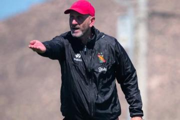 Rondelli tras empate ante Alianza: "Los árbitros vienen y hacen cualquier cosa menos dirigir"