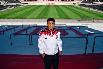¡Es millonario! Almada fichó por River Plate hasta 2030