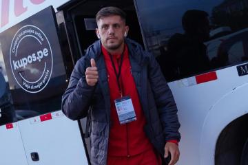 Amondarain: "Dios quiera que podamos hacer algo histórico en la Sudamericana como en el pasado"