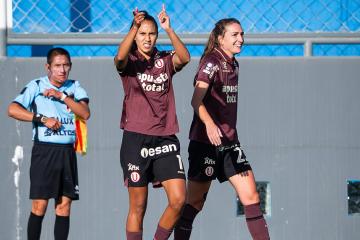 Universitario goleó 6-0 a Defensores del Ilucán por la Liga Femenina