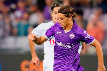Fiorentina goleó 4-1 a Benevento en su estreno en la Copa Italia