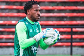 Gallese fue titular en derrota de Deportivo Cali