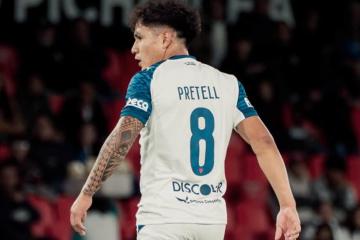 Pretell fue titular en triunfo de LDU