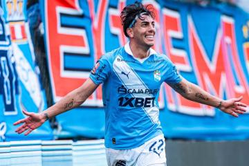 Hoyos: "Me siento cada vez mejor físicamente, feliz por los primeros goles con esta camiseta"