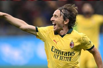 Modric: "El objetivo en AC Milan será ganar un título y dedicárselo a Baresi por su legado"