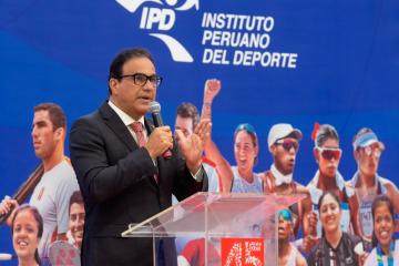 Fernández: "Tenemos una gran oportunidad para fortalecer e impulsar el deporte peruano"