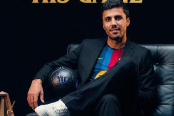 Barcelona hizo oficial el fichaje de Rodri