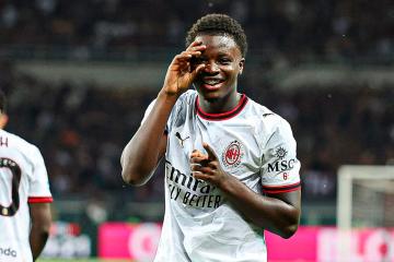 Milan debutó con triunfo ante Torino en la Serie A