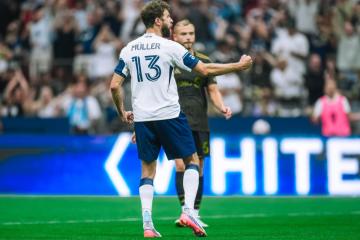 Vancouver Whitecaps salvó empate en la MLS