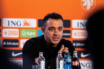 Xavi Hernández dio su primera convocatoria en Países Bajos