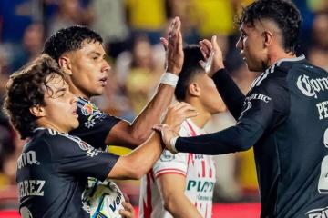 Con Juan Reynoso, Necaxa cayó 4-2 ante América y sumó su segunda derrota consecutiva