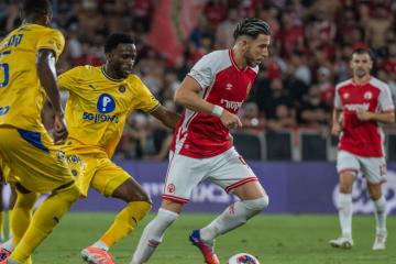 Ugarriza completó los 90 minutos en triunfo del Hapoel Beer Sheva