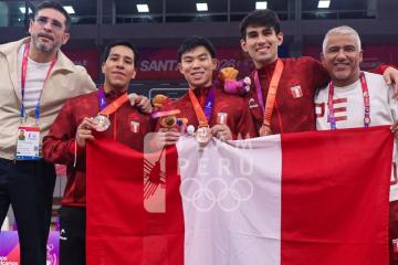 Perú obtuvo medalla de bronce en florete masculino por equipos en Santa Fe 2026
