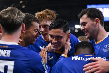 Everton hizo respetar la casa para avanzar en la Carabao Cup
