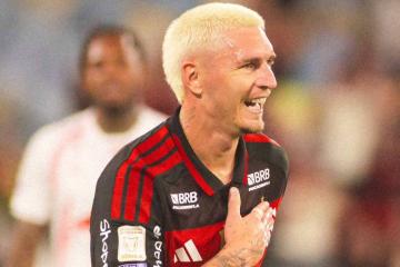 (VIDEO) Flamengo triunfó y se afianzó en la cima del Brasileirao