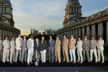 Junto a leyendas: Buse posó en la foto oficial de la Laver Cup