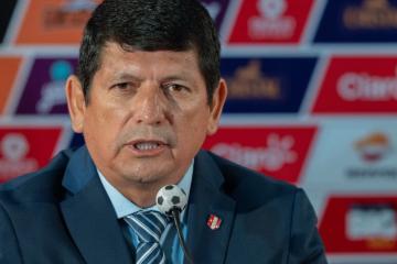 Lozano sobre deudas a árbitros: "Eso es totalmente falso y no es responsabilidad de la Federación"