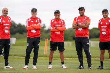 Menezes: "Mañana queremos ver una evolución del plantel; Carrillo no estará"