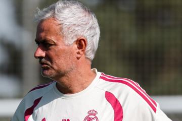 Mourinho: "Quiero jugar bien, pero no quiero jugar bien y perder"