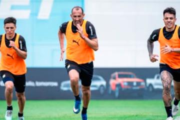 Cristal trabaja pensando en duelo ante ADT este domingo
