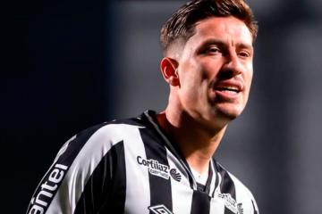 Con Ormeño, Montevideo Wanderers venció 2-1 a Albion