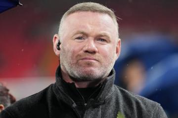 Rooney: "No me sentiría cómodo aceptando otra medalla de la Premier League"