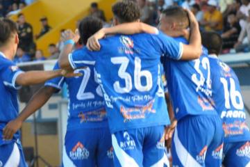 Santos FC goleó a Estudiantil CNI en la Liga 2