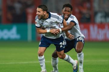 Schalke 04 consiguió su primera victoria en la Bundesliga