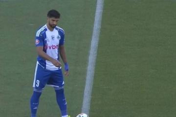 Renato Espinosa sumó minutos en triunfo de Corvinul