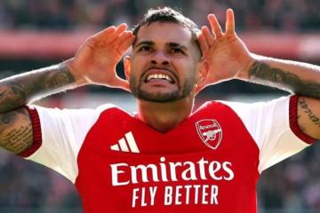 Arsenal remontó ante Leeds United y ganó 2-1 por la Premier League